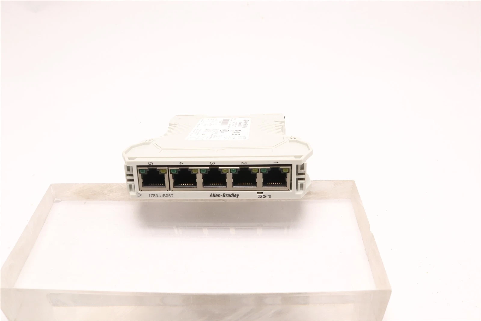 ALLEN BRADLEY STRATIX 2000 以太网开关 1783-US05TA