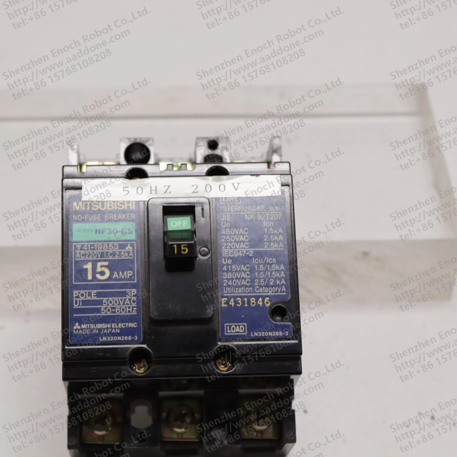 三菱 3 POLE 15 AMP CIRCUIT BREAKER 3 相 15A NF30-CS