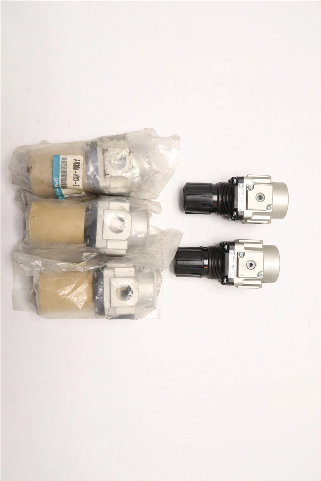 SMC Air Regulator, Batch of 5, AR30K-NO3-Z